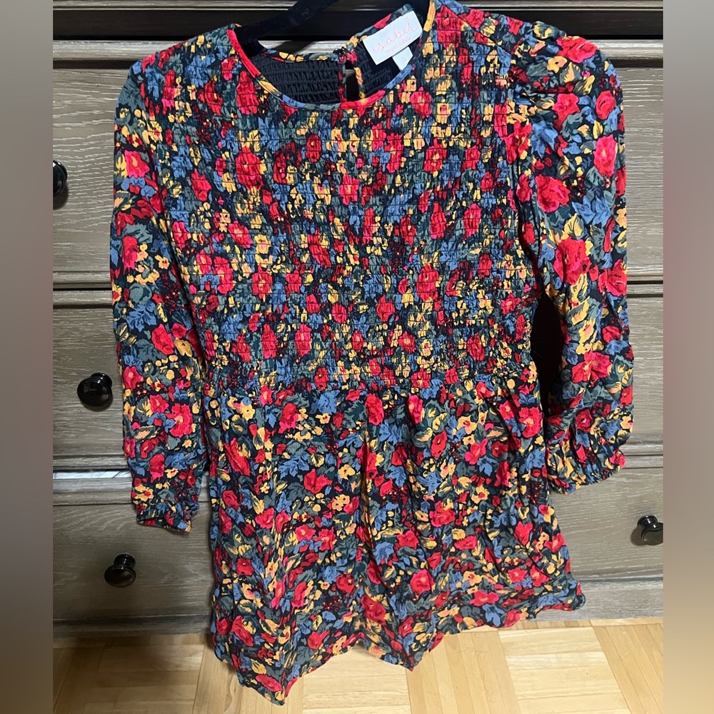 maternity top size small